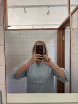 Lisa Hughes review photo