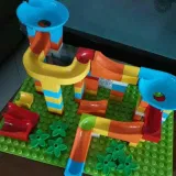 A.L. review photo