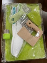 A.N. review photo