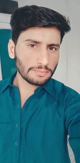 Zubair C review photo