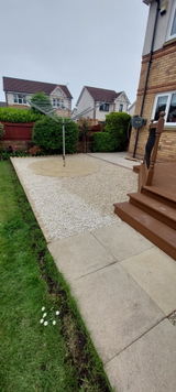 Ewan J. review photo