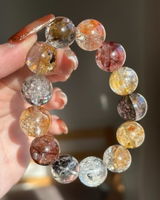Selah review photo