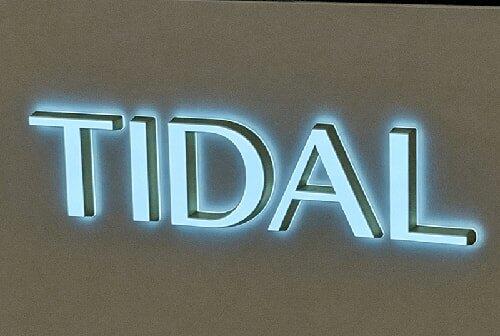 Elegant Backlit Lobby Sign – Custom LED Illuminated Acrylic Sign for Hotels, Offices & Reception Areas