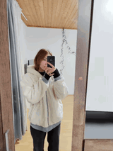 Sophia Hanlin review photo