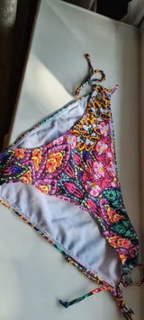 Aleeza Leblanc review photo