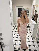 Emmeline Bradshaw review photo