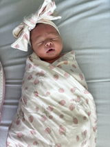 Shaye-Lee review photo