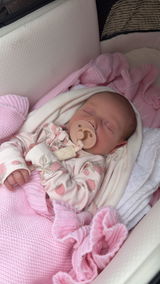 Ashleigh review photo