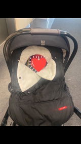 vivienne review photo