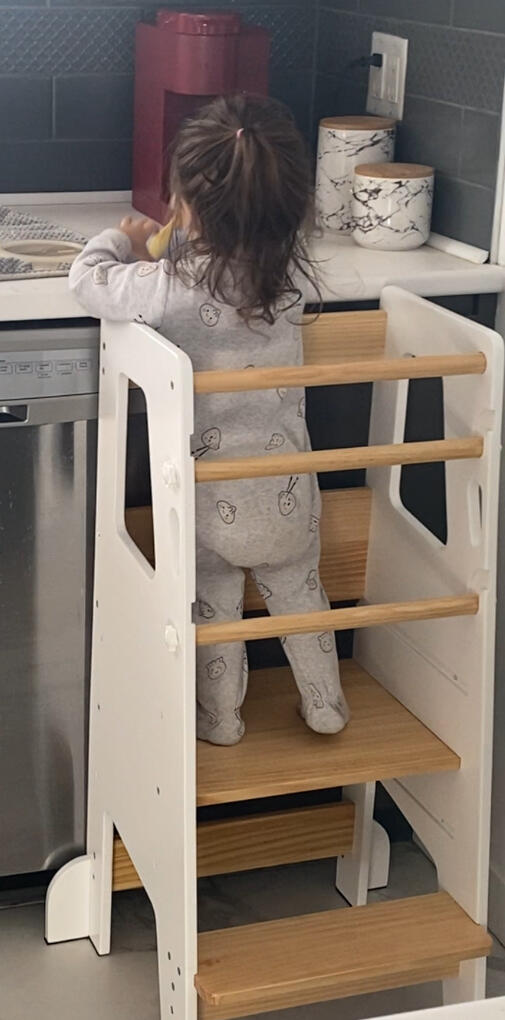 Learning Tower - Kitchen Helper Stool - White