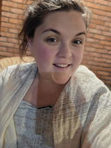 Larissa review photo