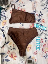 Larissa review photo