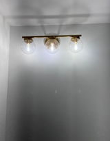 Andrew Harris review photo