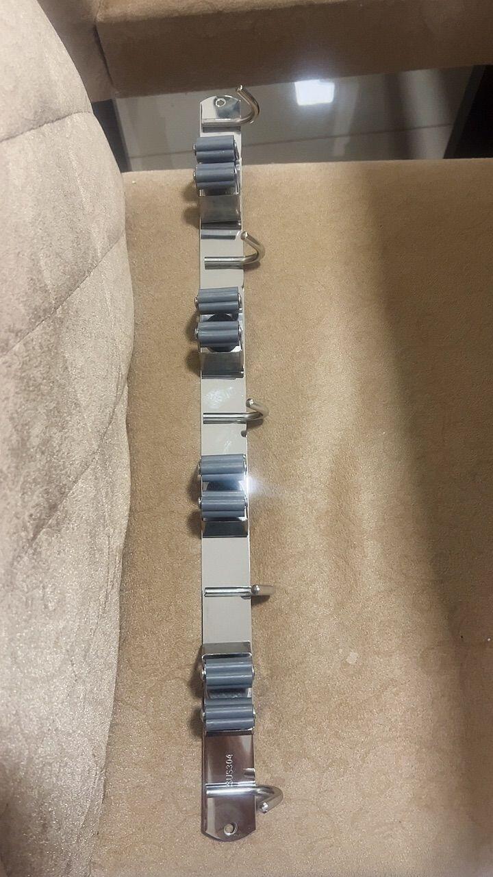 A. A. review photo