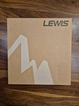 Travis review photo