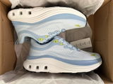 JR review photo