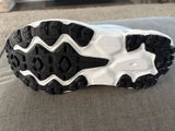 JR review photo