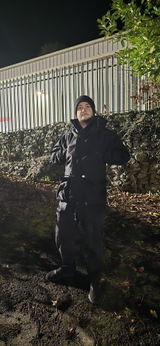Chris Hillier review photo