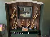 Locoparasaxo Wall-mounted Saxophone Stands