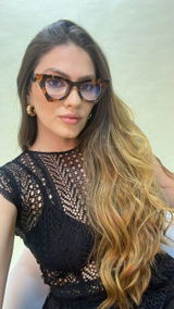 thays meireles review photo
