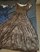 J. review photo