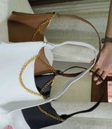 Zara Esteves review photo