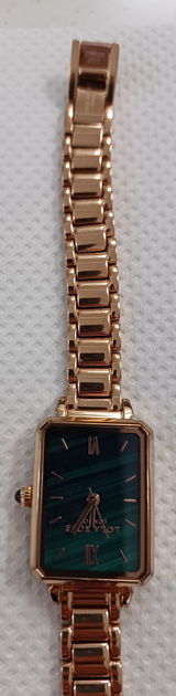 hy**** review photo