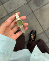 Mia review photo