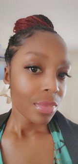 Estelle S. review photo
