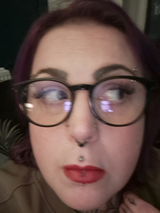 Holly review photo