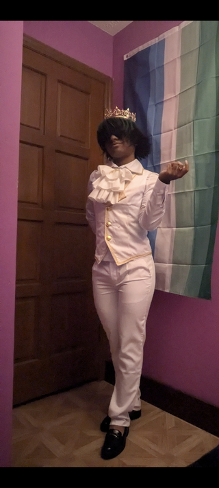 Customer photo for White Angel Prince Ouji Lolita Set (including Coat, Shirt, Pants, Vest, Scarf)