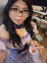 N. review photo