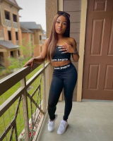Durden Nadia review photo