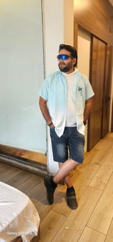 Sumit review photo
