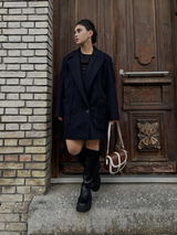 LANA ORAGVELIDZE reseña foto