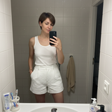 Louane F. review photo