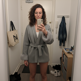 Nina V. review photo