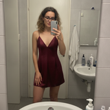 Evelyne M. review photo