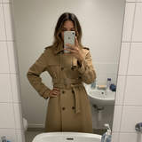Laure C. review photo