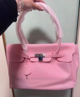Lins review photo