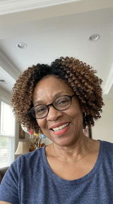 Soft tangle free Naya Ombre - Fluffy Kinky Curl Glueless Minimalist HD Lace Wig Ready to Go, customer review photo