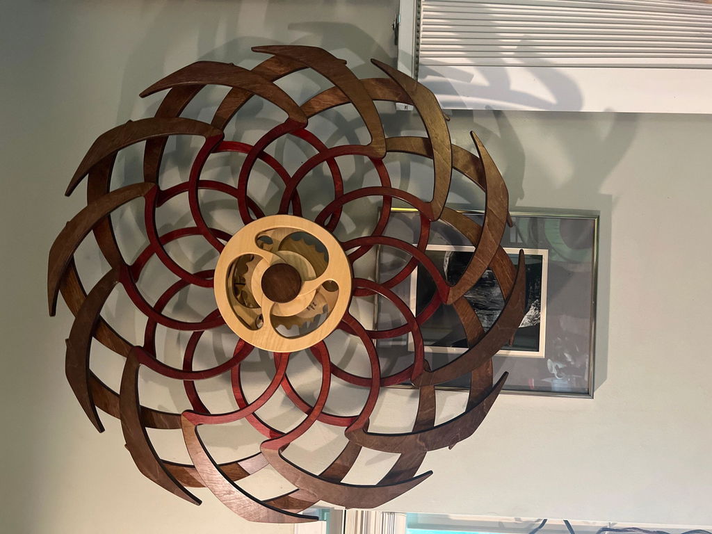Handcrafted Kinetic Wall Art 'DejaVu' - 10 hours of Run time - No power needed