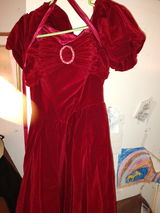 DeeDee Galliher review photo