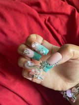 Mariah review photo