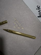 אביגיל אקרשטיין review photo
