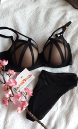 Kaja review photo