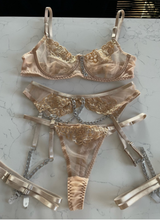 Sandra review photo