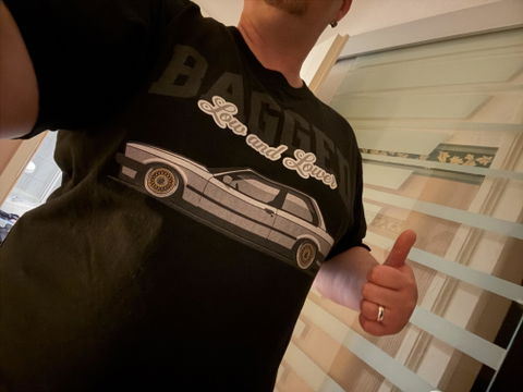 E30 T-Shirt personalisierbar