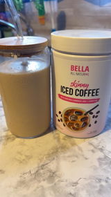 Paola Q review photo
