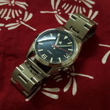 V. review photo